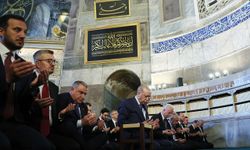 Cumhurbaşkanı Erdoğan sunuş yazısını kaleme aldı: Ayasofya fethin zafer nişanesidir