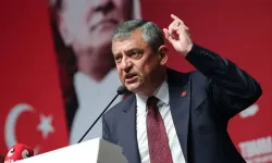 Özgür Özel istifa sonrası ilk mesaj: “Durmadan, yorulmadan iktidara yürüyeyecğiz"