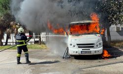Bilecik'te minibüs yangını korkuttu