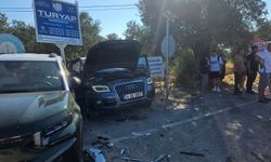 Çanakkale-İzmir yolunda can pazarı: 1'i ağır 4 yaralı