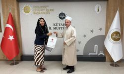Meksikalı Rubi kelime-i şehadet getirdi, Ayşe oldu!