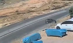 Gaziantep'te kontrolünü kaybeden araç menfeze savruldu