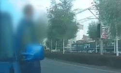 Kaza yapıp saldırmak için araçtan inen sürücüye ağır ceza