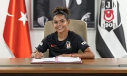 Beşiktaş Kadın Futbol Takımı'na Brezilyalı takviye! Rafaela Sudre Dos Santos imzayı attı