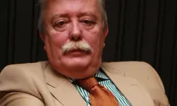 Galatasaray camiasını yasa boğan kayıp! Aziz Üstel hayatını kaybetti