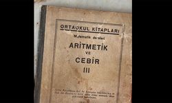 İşte 1938 basımı matematik kitabı! Ortaokul seviyesinde logaritma ve ikinci dereceden denklemler şaşırttı
