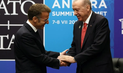 Cumhurbaşkanı Erdoğan’ın NATO görüşmeleri sürüyor! Macron ile bir araya geldi
