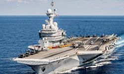 Charles de Gaulle evine dönüyor
