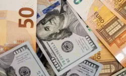 ABD'nin İran yaptırımları doları uçurdu