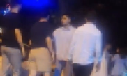 Ankara'da "yan baktın" kavgası! Sokak ortasında tekme tokat birbirlerine girdiler