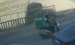 Pendik’te korkutan kaza: Direksiyon hakimiyetini kaybeden otomobil dereye uçtu