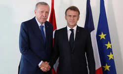 Cumhurbaşkanı Erdoğan’ın NATO görüşmeleri sürüyor! Macron ile bir araya geldi