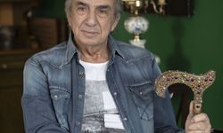 Erhan Yazıcıoğlu kimdir? Tiyatrodan televizyona uzanan başarı hikâyesi...