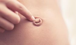 Göbek fıtığı nasıl olur? Göbek fıtığı belirtileri nelerdir?