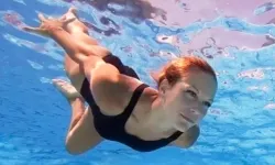 Temiz görünen her havuza güvenmeyin! Uzmandan göz sağlığı uyarısı
