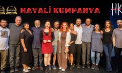 Perdeler yeniden açılıyor: Hayali Kumpanya yeni sezona ödüllü oyunlar, prömiyerler ve atölyelerle hazırlanıyor