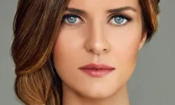 İpek Özkök kimdir, nereli, kaç yaşında, eğitimi nedir?