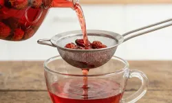 Kuşburnu çayı nasıl yapılır? Kurutulmuş kuşburnu çayı kaç dakika demlenir?