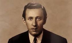 Garip akımının öncüsü: Orhan Veli Kanık kimdir?