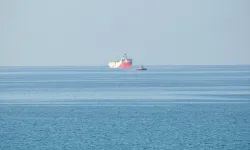 Oruç Reis sismik araştırma gemisi Mersin açıklarına demirledi