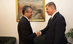 Özel ve Tugay arasında neler oluyor? Küfür etti iddiası ortalığı karıştırdı!
