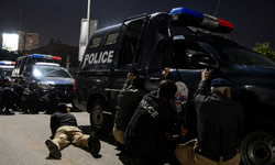 Pakistan’da polis noktasına saldırı: 9 polis hayatını kaybetti