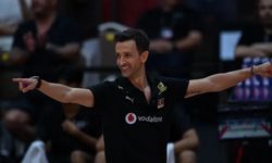Daniele Santarelli ile Filenin Sultanları başarıya doymuyor! Hedef Avrupa Şampiyonası