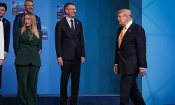 NATO Zirvesi'nde buz gibi anlar! Meloni, Trump'a yüzünü çevirdi