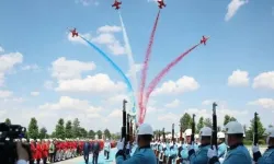 NATO'dan "Türk Yıldızları" paylaşımı: Trump'ı karşılamışlardı