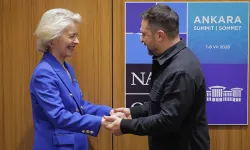 AB Başkanı von der Leyen: "Özgür ve egemen Ukrayna için adım adım ilerliyoruz"