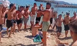 Caddebostan Plajı'nda skandal görüntüler: Onlarca erkek, yüksek sesle halay çekti!