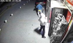 Ankara'da markette hırsızlık yapan çocuklar kamerada