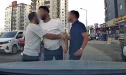Adana’da trafikte tartıştığı sürücüye testereyle saldırdı: O anlar kamerada