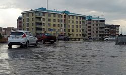 Erzurum'da sağanak kabusu: Su baskınları ve kazalar hayatı felç etti