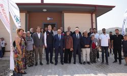 Balıkesir Sındırgı'da deprem konutları için kura heyecanı