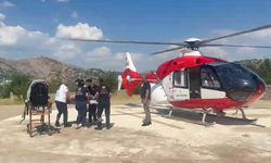 Ambulans helikopter 27 yaşındaki genç için kalktı