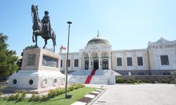 Ankara Etnografya Müzesi'nde 12 bin yıllık takı serüveni ziyaretçilerle buluşuyor