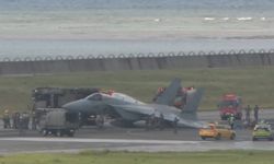 Savaş uçağı faciası son anda önlendi!
