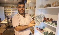 Hataylı biyolog düştüğü taşla hayatını değiştirdi: 15 bin taşlık dev koleksiyon!