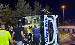Kayseri’de can pazarı! Otobüs ve yakıt tankeri çarpıştı: 30 yaralı