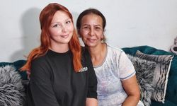 Adana'da anne-kız 14 yıl arayla meme kanserini yendi!