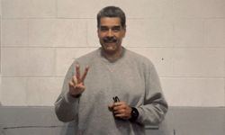 ABD'de gözaltı merkezinde tutulan Maduro'dan aylar sonra ilk fotoğraf