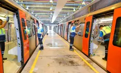 Ankara metrosunda gece mesaisi! 57 istasyon sabaha böyle hazırlanıyor