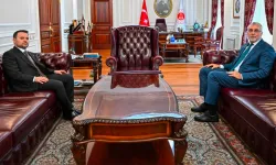 Akın Gürlek ile Vedat Işıkhan bir araya geldi! Gündemde çalışma hayatı vardı