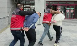Balıkesir'de 13 düzensiz göçmen yakalandı, 1 şüpheli tutuklandı