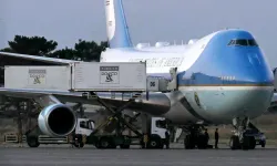 Trump'ın Ankara rotası gündem oldu: Yemek konteynırındaki gizli uçağına geçiş yapmış!