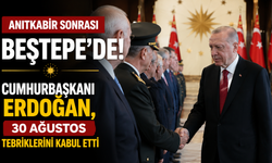 Anıtkabir sonrası Beştepe’de! Cumhurbaşkanı Erdoğan, 30 Ağustos tebriklerini kabul etti