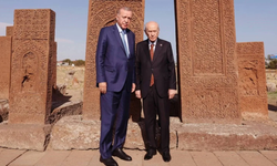Ahlat’ta kritik zirve: Cumhurbaşkanı Erdoğan, Devlet Bahçeli ile görüştü!