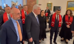 TBMM’de “çerçeve yasa” görüşmesi! İYİ Partili isimler Türk Bayrak’larıyla geldi