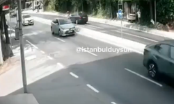 Pendik'te yayaya yol vermeyen sürücü kaldırıma çıktı: Dede ve toruna çarptı!